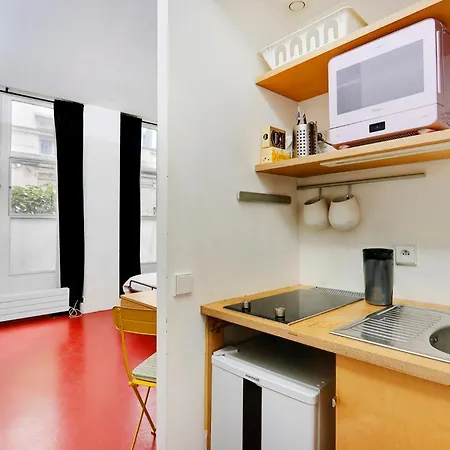 Ferienwohnung Le Plumassier Du Roi Paris Exterior foto