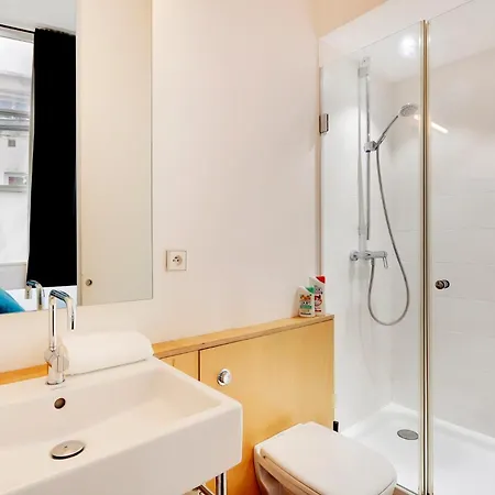 Ferienwohnung Le Plumassier Du Roi Paris Exterior foto